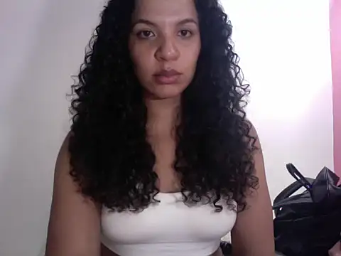 Snapshot of gatubelahot chatting on 01-21-25, 10:51 gatubelahot online show from 01-21-25, 10:51