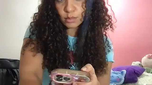 Snapshot of gatubelahot chatting on 03-09-25, 12:00 gatubelahot online show from 03-09-25, 12:00