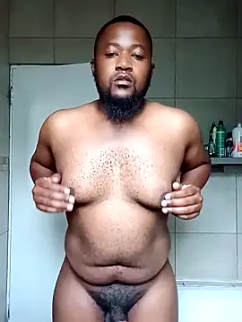 Snapshot of douksm chatting on 12-23-24, 04:06 douksm online show from 12-23-24, 04:06