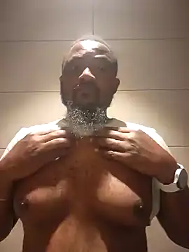 Snapshot of douksm chatting on 01-14-25, 12:24 douksm online show from 01-14-25, 12:24