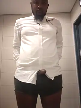 Snapshot of douksm chatting on 02-25-25, 08:36 douksm online show from 02-25-25, 08:36