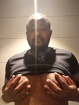 Snapshot of douksm chatting on 03-07-25, 08:45 douksm online show from 03-07-25, 08:45