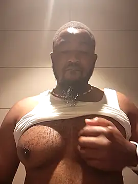 Snapshot of douksm chatting on 10-08-25, 06:44 douksm online show from 10-08-25, 06:44