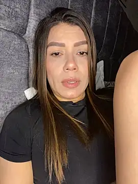 martina contreras online show from 11-12-25, 02:12