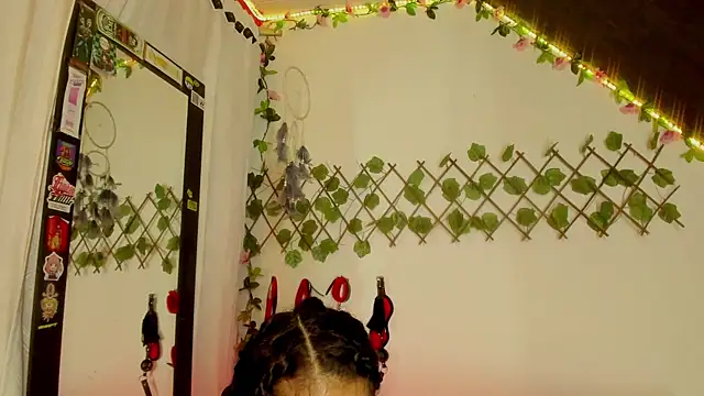 Snapshot of Cata_green chatting on 12-05-24, 10:34 Cata green online show from 12-05-24, 10:34