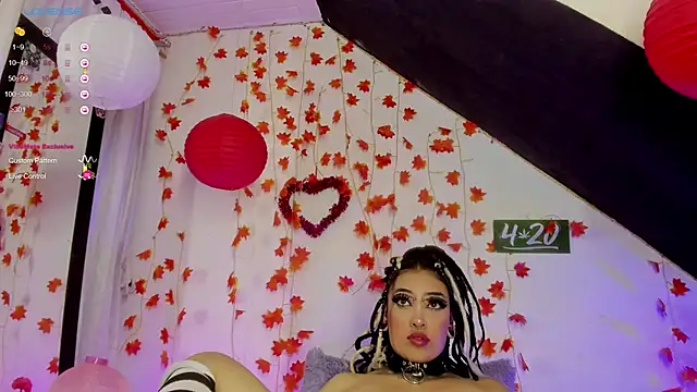 Snapshot of Cata_green chatting on 02-24-25, 11:19 Cata green online show from 02-24-25, 11:19