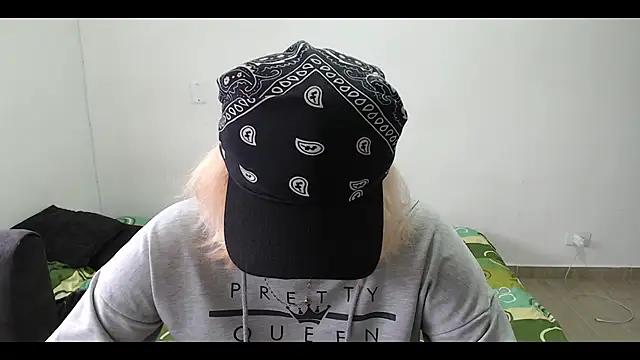 MommyMiaWs online show from 02-14-25, 12:25