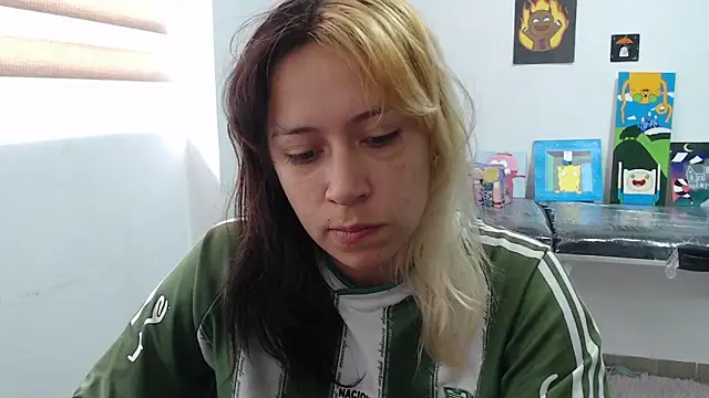 MommyMiaWs online show from 09-20-25, 02:51