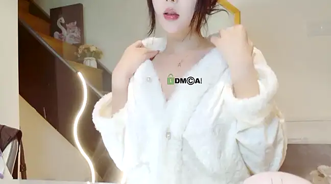 Serena-AU online show from 03-05-25, 02:01