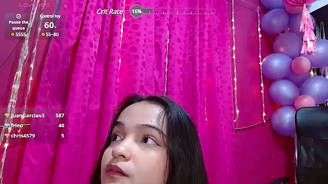 Snapshot of monica_little23 chatting on 02-13-25, 11:04 monica little23 online show from 02-13-25, 11:04