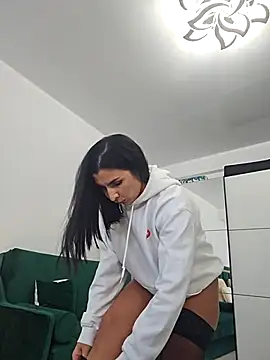 XeniaBlu online show from 02-17-25, 08:09