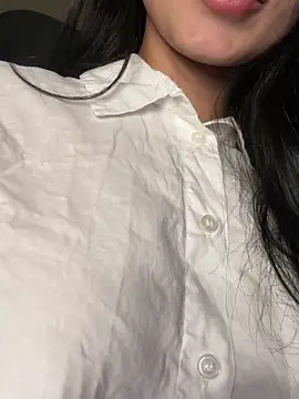 EvaMoet online show from 12-30-24, 08:54