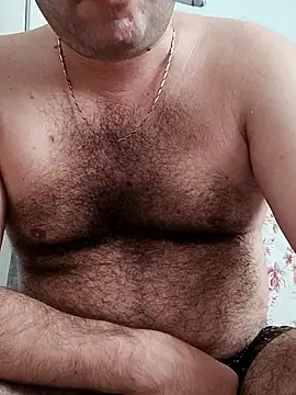 Snapshot of fraud705 chatting on 10-24-25, 11:28 fraud705 online show from 10-24-25, 11:28