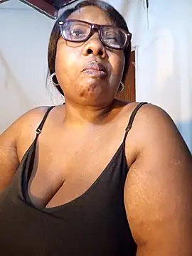 YELLOW BONE online show from 11-30-25, 01:42