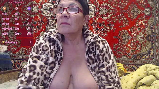 Sandra Carina online show from 10-14-25, 01:01