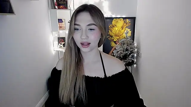 Snapshot of GracefulLook chatting on 01-11-25, 06:24 GracefulLook online show from 01-11-25, 06:24