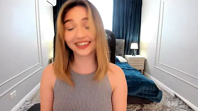 Snapshot of GracefulLook chatting on 01-20-25, 09:46 GracefulLook online show from 01-20-25, 09:46