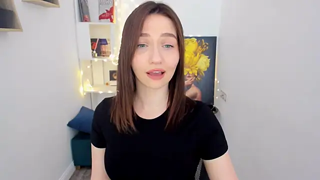 Snapshot of GracefulLook chatting on 03-19-25, 01:54 GracefulLook online show from 03-19-25, 01:54