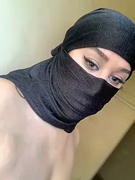 Taimaaa online show from 10-25-25, 12:23