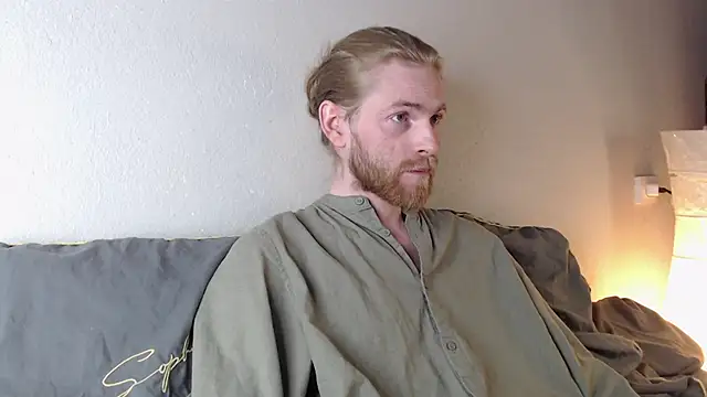 Snapshot of Damien_Bi chatting on 10-26-25, 07:53 Damien Bi online show from 10-26-25, 07:53
