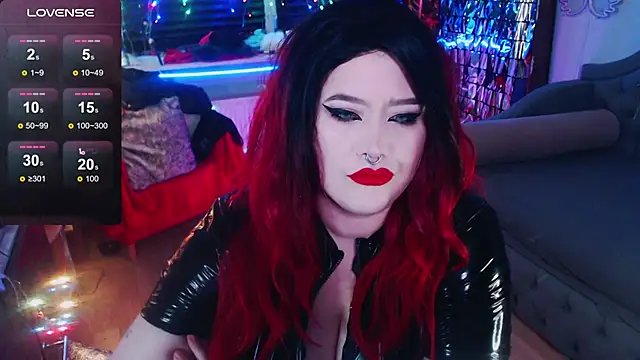 wickedxqueen online show from 01-17-25, 05:21