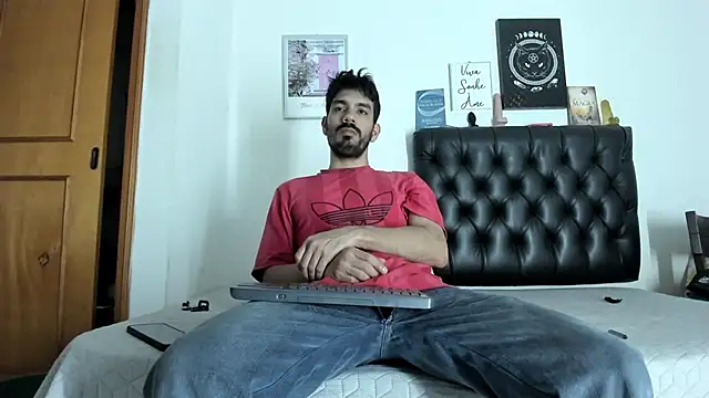 JohanyLatino online show from 01-29-25, 11:46