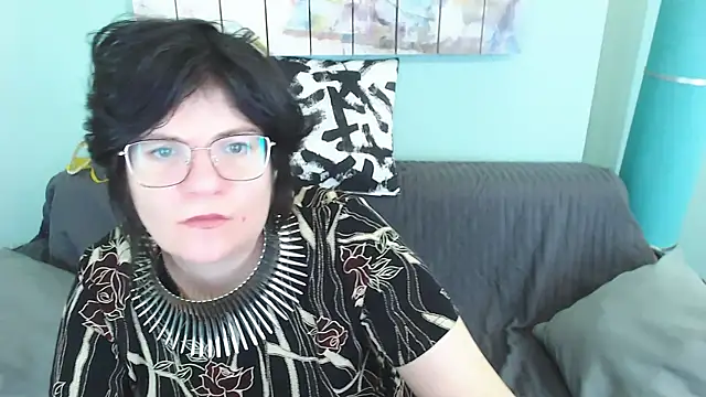 EverlyRays online show from 03-06-25, 07:14