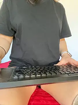 AlisaaRose online show from 02-05-25, 08:32