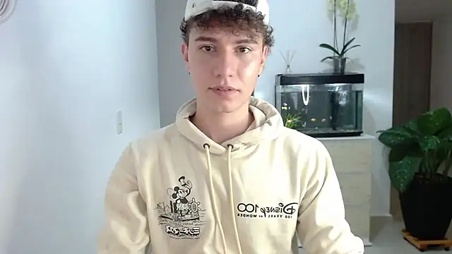 adrian morelly online show from 12-18-24, 02:32