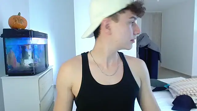 adrian morelly online show from 10-28-25, 08:11