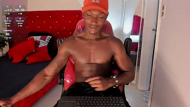 DannSmmith online show from 01-07-25, 03:35