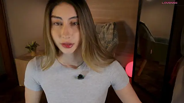 Snapshot of lua_ferch__ chatting on 02-24-26, 01:20 lua ferch online show from 02-24-26, 01:20