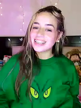 Natalia Suarez online show from 12-31-24, 06:59