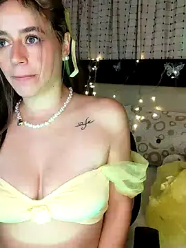 Natalia Suarez online show from 01-04-25, 02:35