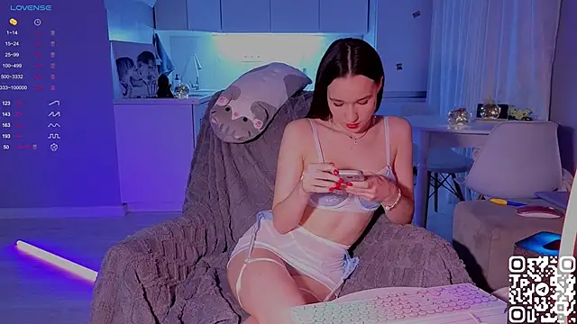 Snapshot of shey1i chatting on 01-12-25, 05:22 shey1i online show from 01-12-25, 05:22