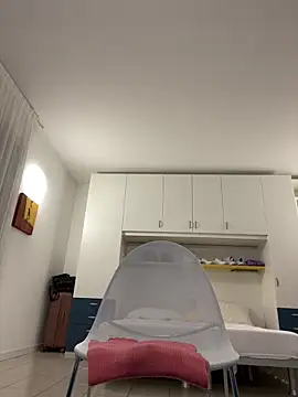 missdirtyhot  online show from 02-18-25, 06:48