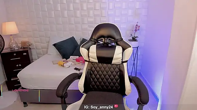 anny rouse24 online show from 01-06-26, 02:48