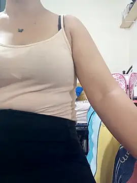 lolo890 online show from 10-29-25, 01:35