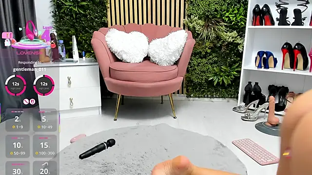 Snapshot of sweetcherry30 chatting on 11-07-25, 07:14 sweetcherry30 online show from 11-07-25, 07:14