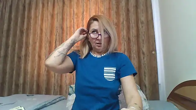 PussyEvely online show from 02-12-25, 12:12