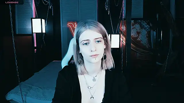 Noah ElmerX online show from 02-12-25, 07:24