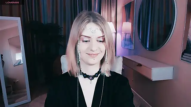 Noah ElmerX online show from 03-11-25, 05:02