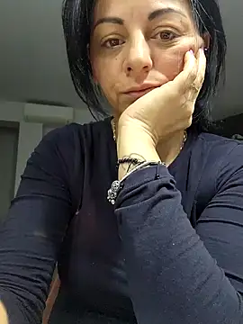 bruneta sexy23 online show from 01-09-25, 04:52