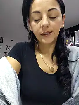 bruneta sexy23 online show from 02-03-25, 04:25