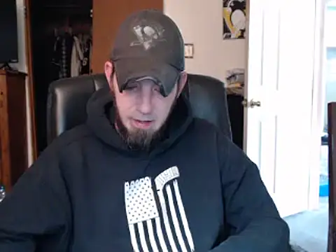 Snapshot of pensguy30 chatting on 02-03-25, 05:03 pensguy30 online show from 02-03-25, 05:03