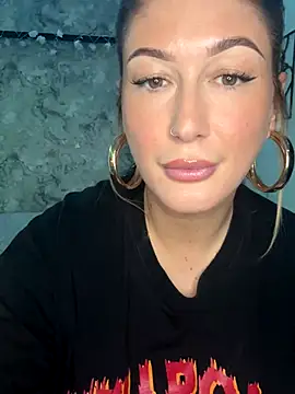 Snapshot of MissyLeeX chatting on 10-04-25, 10:57 MissyLeeX online show from 10-04-25, 10:57