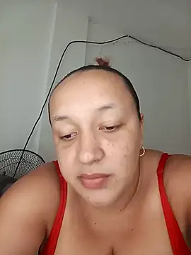 Snapshot of Miss-boobs chatting on 12-21-24, 07:49 Miss-boobs online show from 12-21-24, 07:49