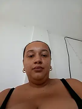 Snapshot of Miss-boobs chatting on 02-20-25, 07:52 Miss-boobs online show from 02-20-25, 07:52