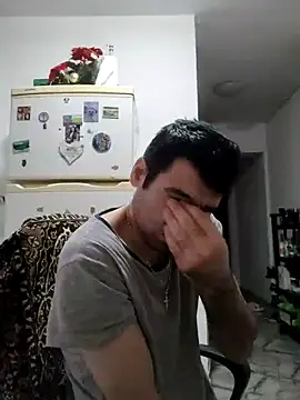 Snapshot of J0nyhson chatting on 02-13-25, 08:17 J0nyhson online show from 02-13-25, 08:17