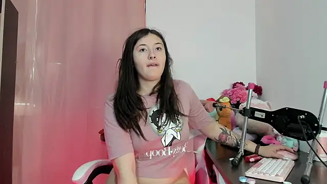 chubby vanniie  online show from 09-30-25, 04:12